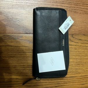 Fossil Wallet Black EUC
